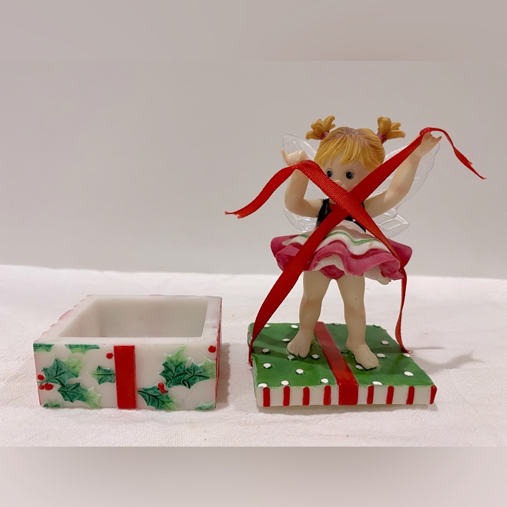 Christmas Fairy "Giftwrap"  Enesco Trinket Box